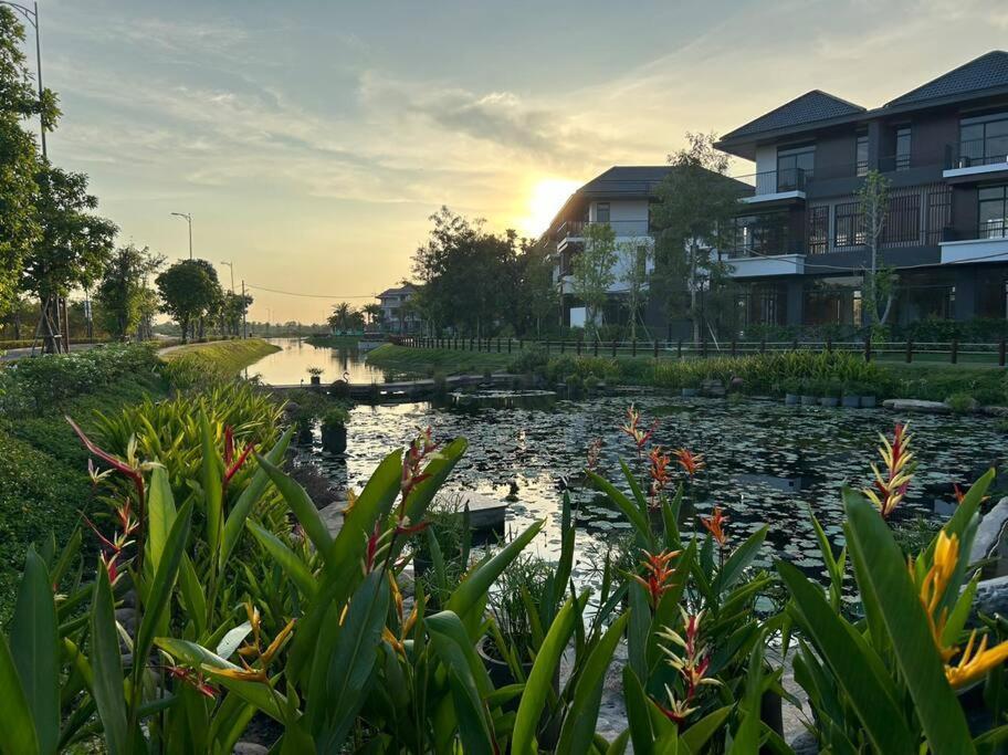 Villa The Bee - Du An Id Junction Long Thanh Exteriér fotografie